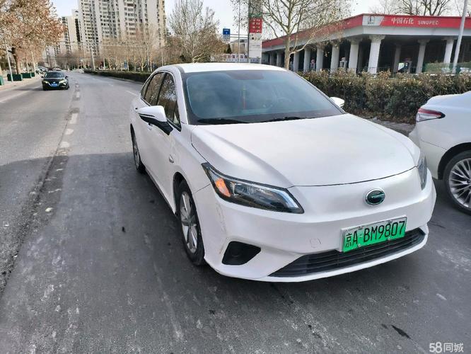 新能源汽车租赁公司